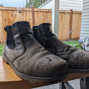 KEEN Men's Distressed Brown Leather Boots